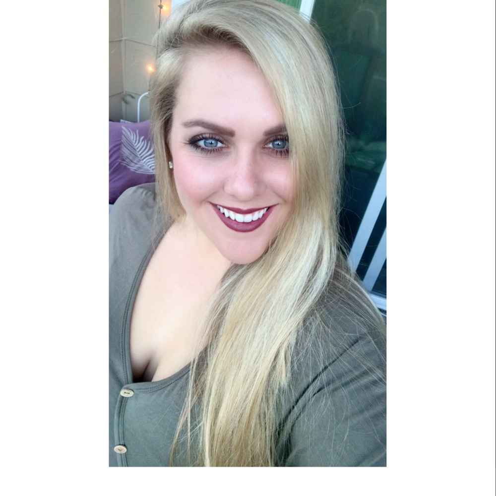 Meet your Posher, Victoria